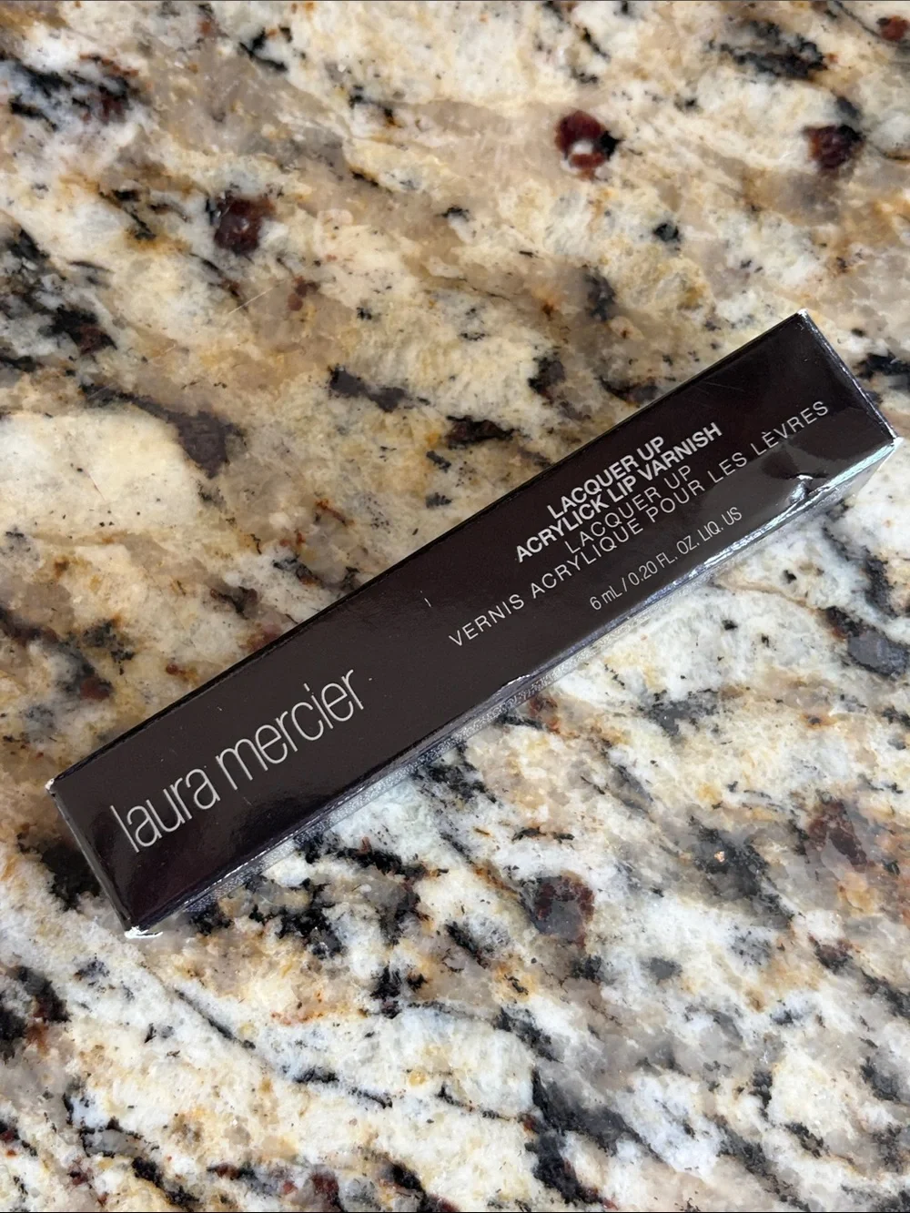 💕⚡️Laura Mercier Free Spirit Lacquer Up Acrylick Lip Varnish